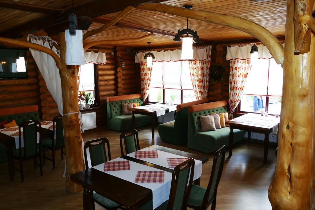 Hotel Комплекс Відпочинку Пампушка & Подушка Burlach'ya Balka Esterno foto